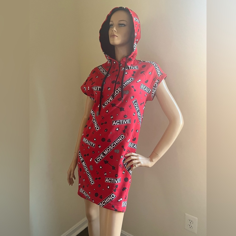 USED LOVE MOSCHINO Red Hoodie Dress Size USA 4